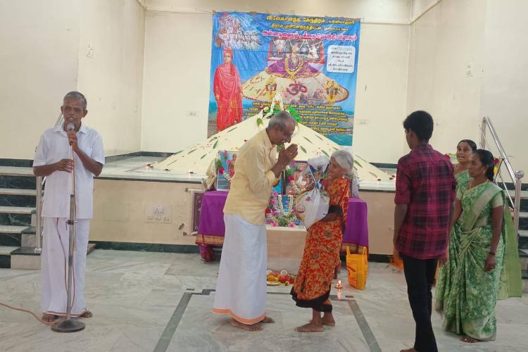 Grand Anna Puja on the occasion of Gita Jayanti at Kovilpatti