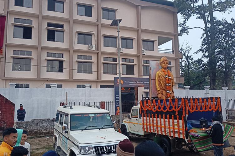 Swami Vivekananda Yatra begins from Anandalaya Bhawan at Dibrugarh