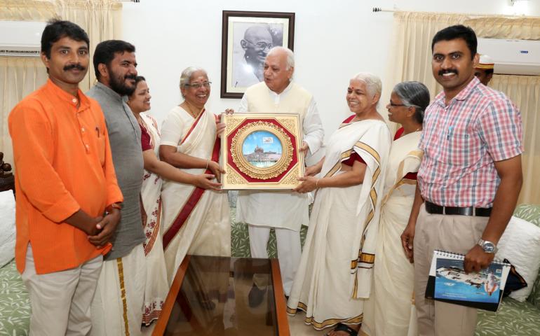 A delegation met Kerala Rajyapal