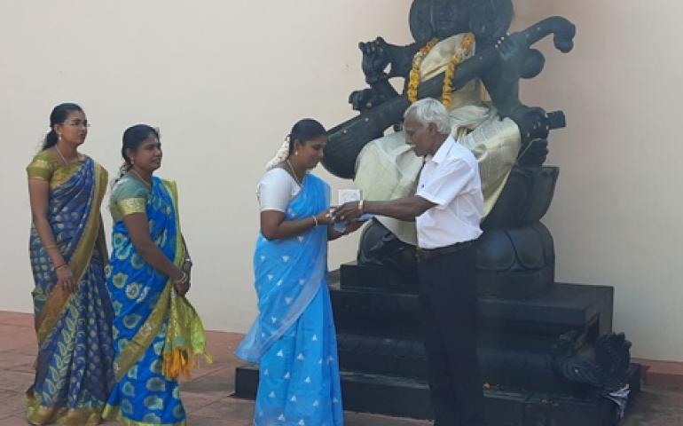 Honouring the teachers.