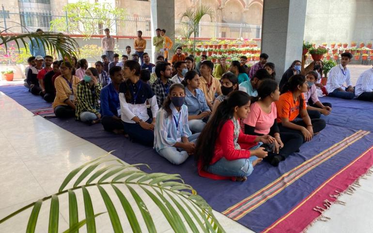 Young India -Know Thyself - Vivekananda Kendra - Delhi Branch