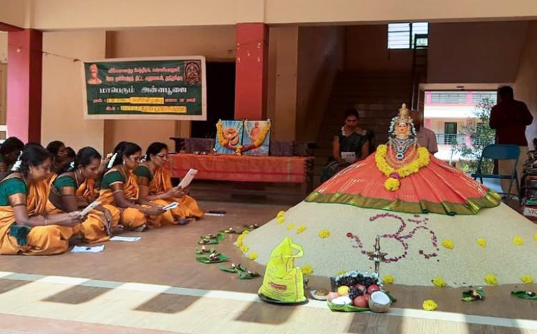 Participants performing Anna Puja at Attoor