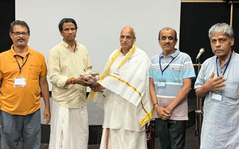 Mananeeya Bhanudasji at Kendra Introduction Camp by Mysore Nagar