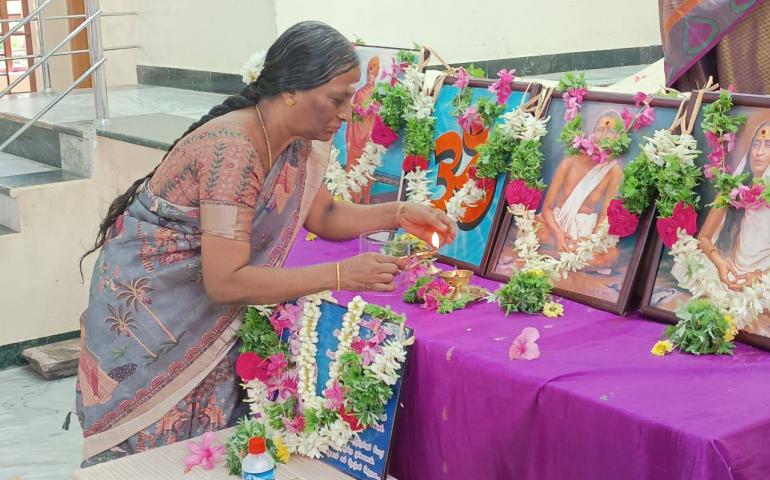 Grand Anna Puja on the occasion of Gita Jayanti at Kovilpatti