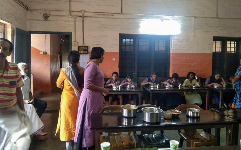 Viveka Vibhuti - Monthly Support to Needy People by VK-VVF Kodungallur – February 2025