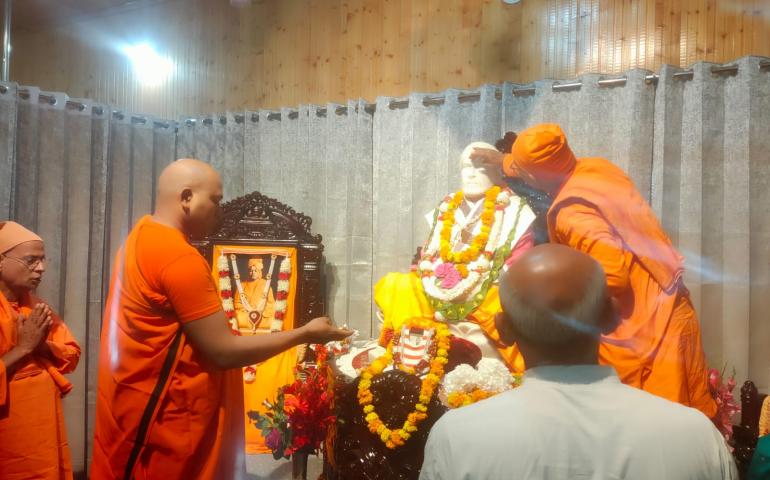 Pran Pratishta of Thakur Sri Ramakrishna Paramahansa’s Vigraha at SRMA and VK Nagdandi