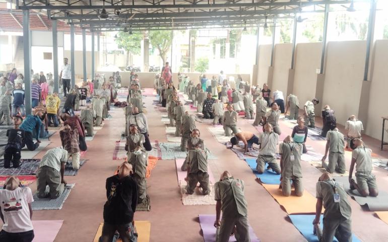International Day of Yoga Celebration at Sharada Shikshana Samste in Hanumanalu