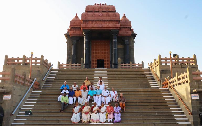 gurupurnima-observance-at-the-vivekananda-rock-memorial
