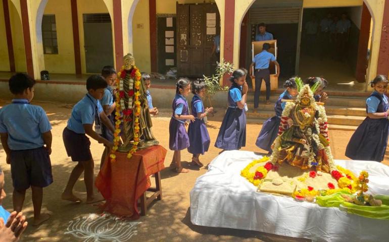anna-puja-at-vkv-vallioor