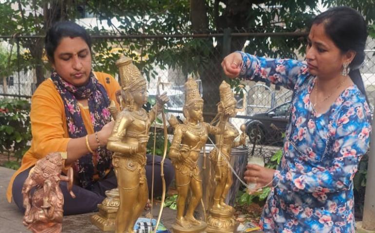 temple-cleaning-seva-activity-at-hebbal
