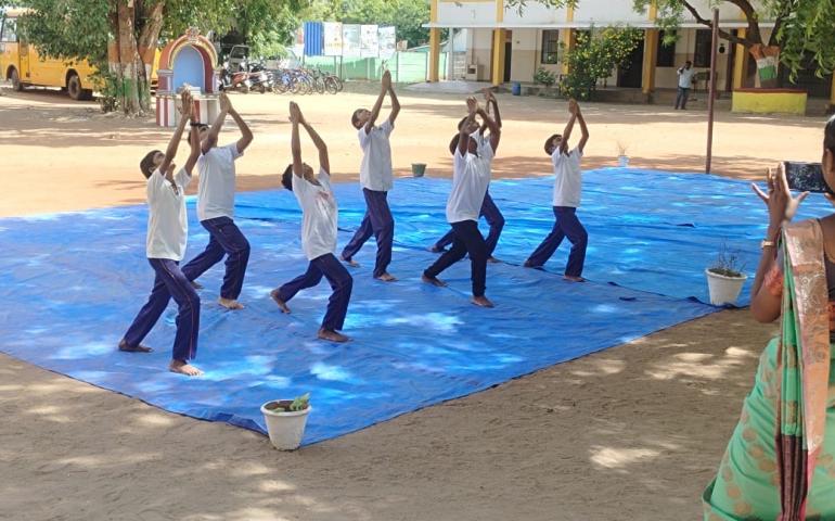international-day-of-yoga-celebrations-at-swami-vivekananda-vidya-mandir-in-madurai