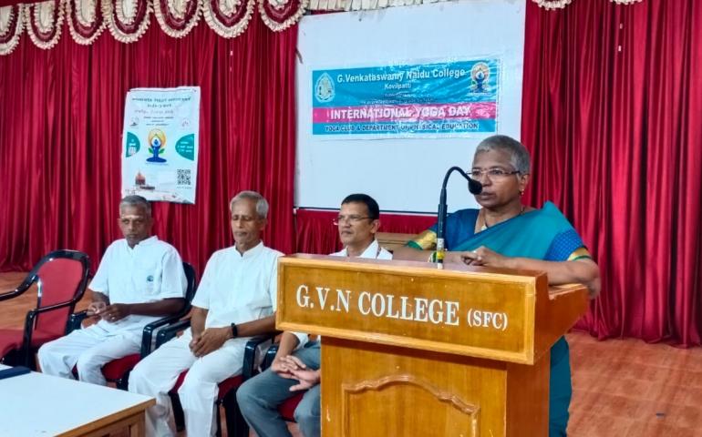 international-day-of-yoga-2025-celebrations-at-gvn-college-in-kovilpatti