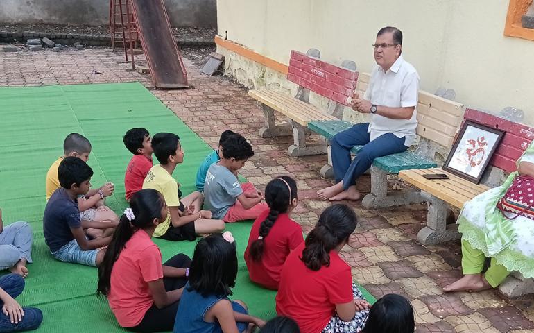 Samskarvarga Children Celebrate Vrukshabandhan at Yavatmal