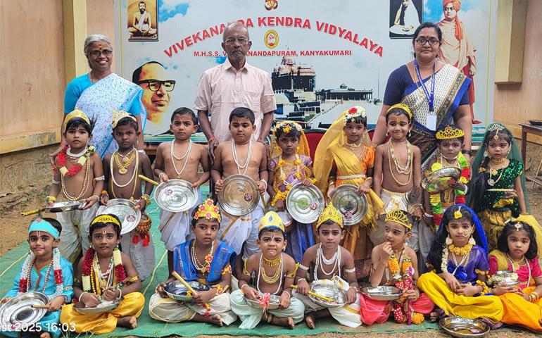 gokulashtami-and-rakshabandhan-celebration-at-vkv-kanyakumari