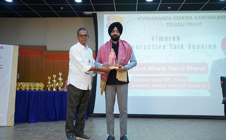 youth-leadership-workshop-at-hyderabad