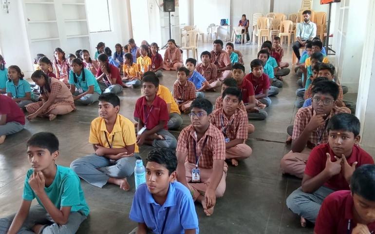 universal-brotherhood-day-celebrated-at-amrita-vidyalayam-school-in-madurai