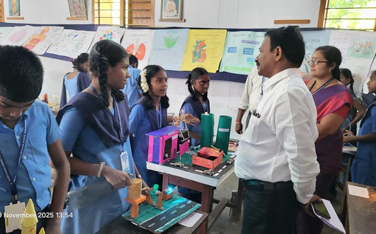 sadhana-diwas-celebration-and-the-concluding-ceremony-of-the-science-and-arts-exhibition-at-vkv-kanyakumari 02
