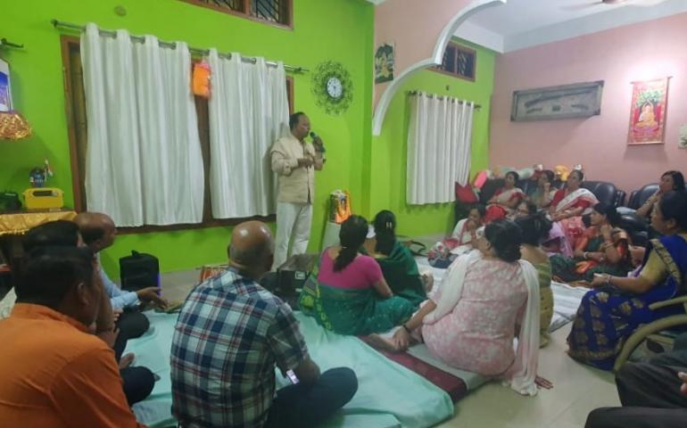 amrit-parivar-milan-and-bhajan-sandhya-at-guwahati