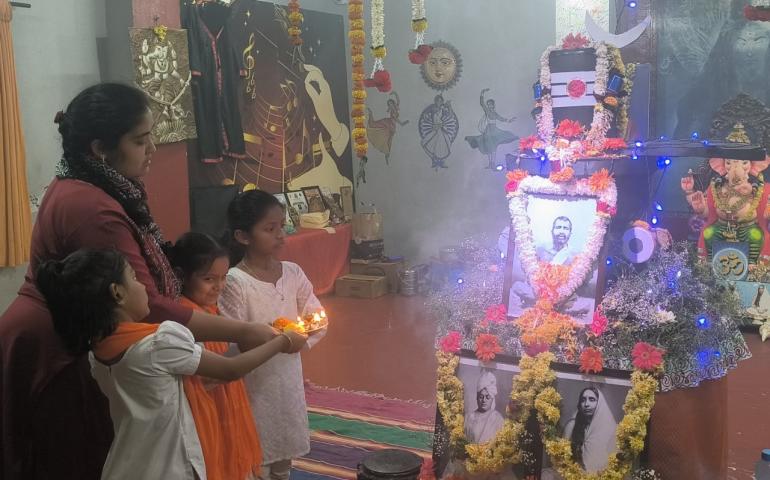 sri-ramakrishna-paramahamsa-jayanti-celebrated-at-r-t-nagar