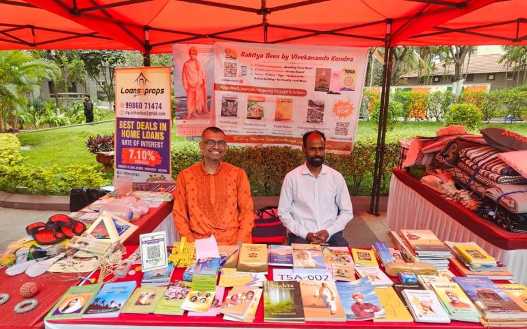 sahitya-seva-and-samparka-activities-during-republic-day-celebration-at-hebbal