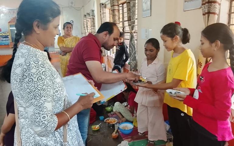 makkala-sante-and-cooking-without-fire-at-kallubalu