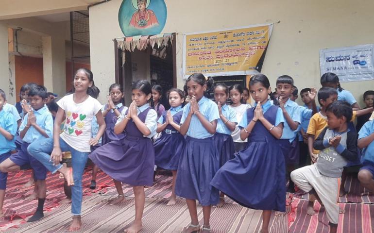 yoga-and-games-session-organized-by-hebbal