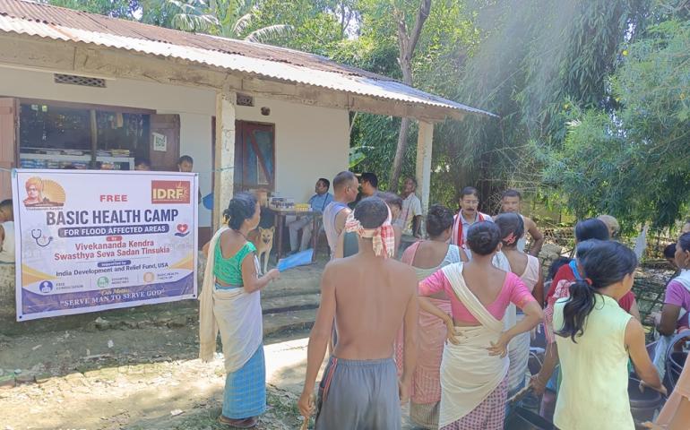 VK Swasthya Seva Sadan Extends Medical Relief to Flood-Affected Communities in Upper Assam 2