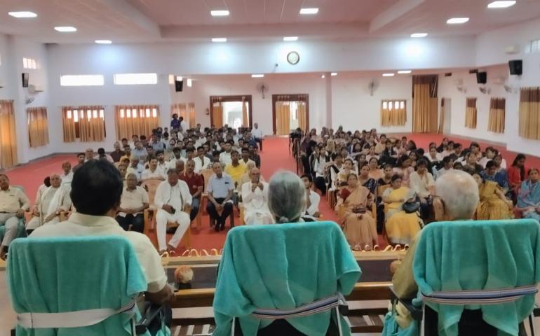 विश्व बंधुत्व दिवस के अवसर पर ‘युवा संवाद’ कार्यक्रम का आयोजन भागलपुर शाखा3
