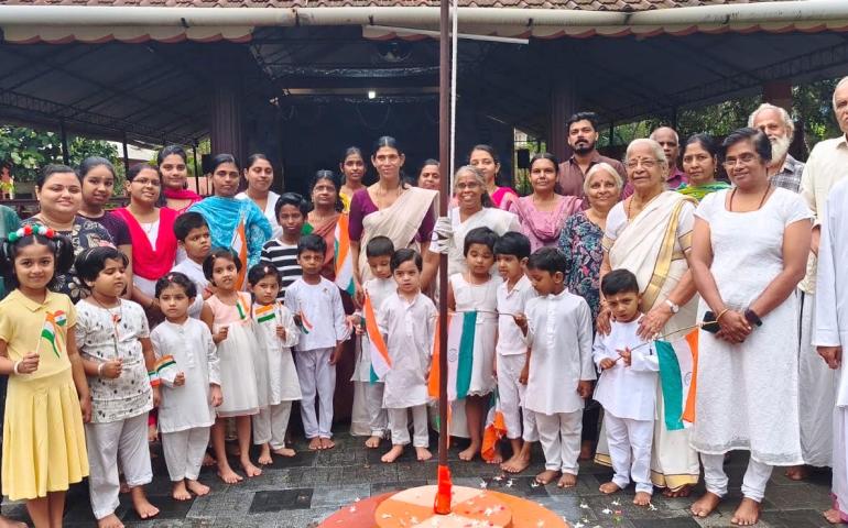 80th Independence Day Celebration and Amrit Parivar Milan at VKVVF Kodungallur