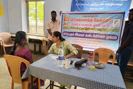 free-eye-screening-camp-by-vkrdp-in-tirunelveli