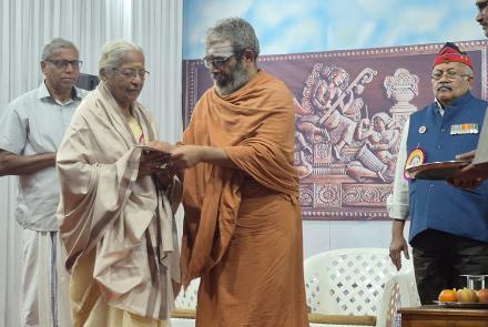 Dharma Ratna Puraskar for Dr Lakshmi Kumari Didi